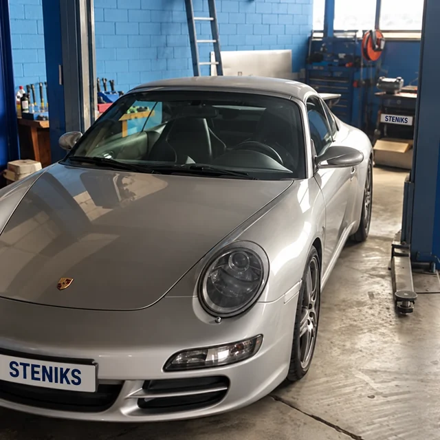Porsche bei Steniks