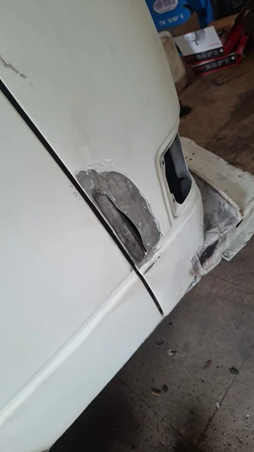 Restaurierung VW T3 – Karosseriearbeiten, Foto 5